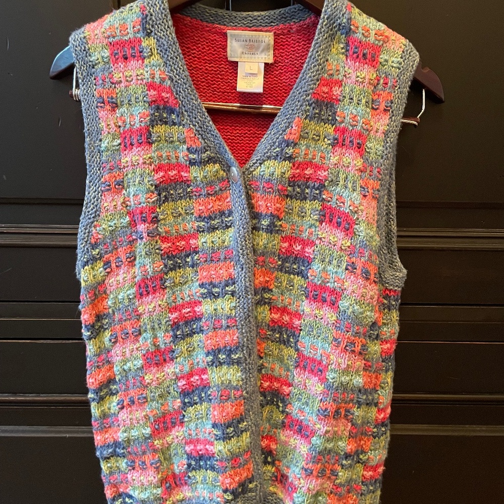 Vintage colorful sweater vest
